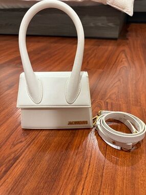 Jacquemus White Le Chiquito Mini Top-Handle Bag with Strap
